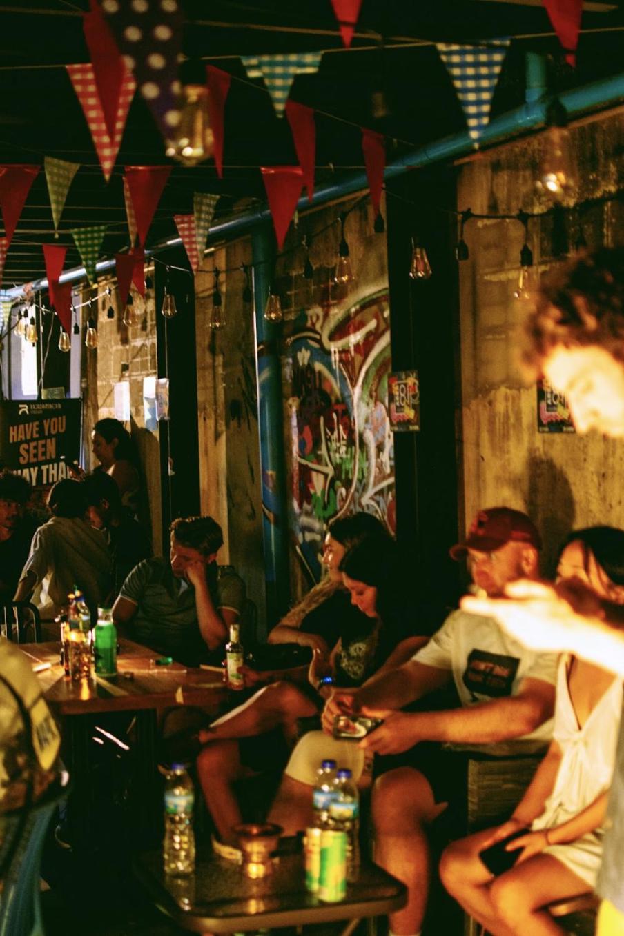 Area81 Hideout Hostel Μπανγκόκ Εξωτερικό φωτογραφία